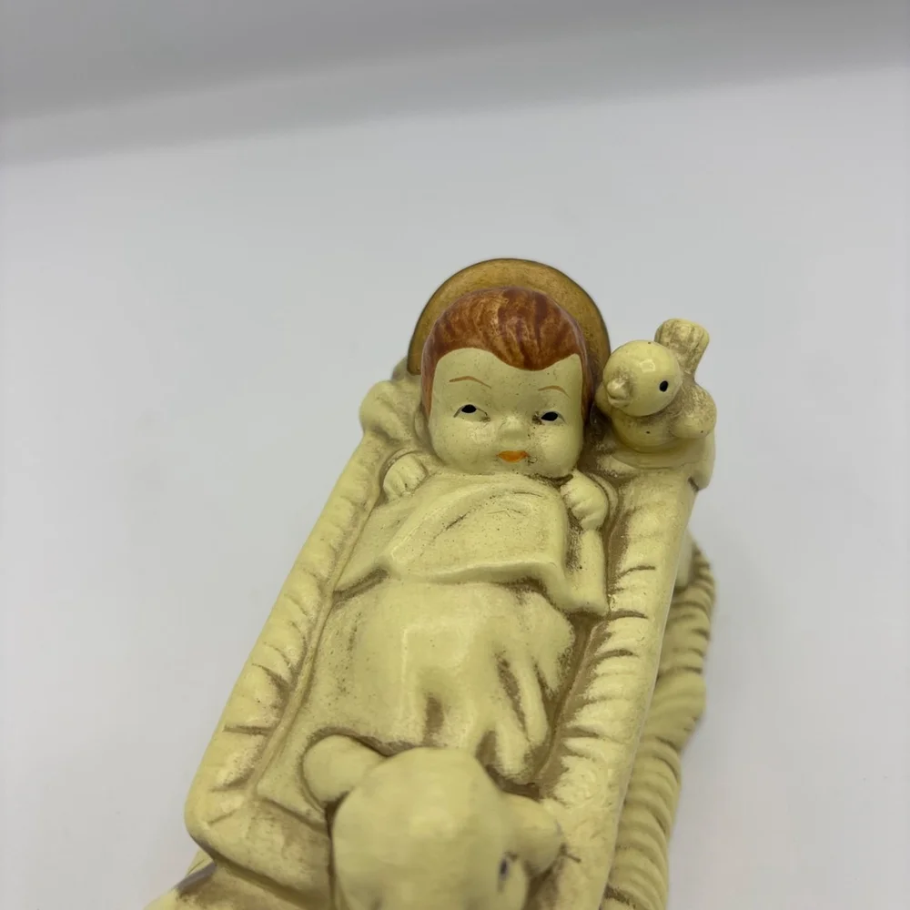 Vintage Lund’s Lites Baby Jesus Manger Figurine Korea Nativity Lamb Dove 1980s